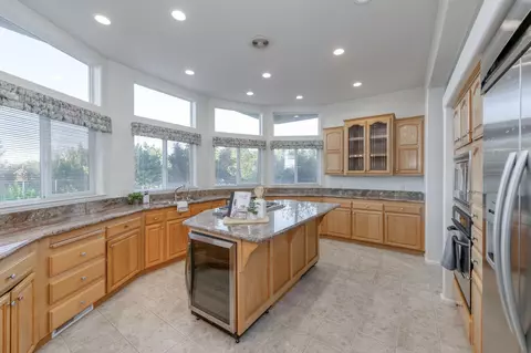 8646 Cairo Ave, Laton, CA 93242 photo 11