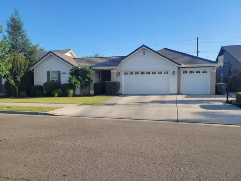 6240 W Lark Ave, Visalia, CA 93291