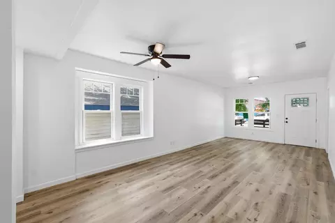 Living - 313 S C St, Exeter, CA 93221 photo 3 of 5