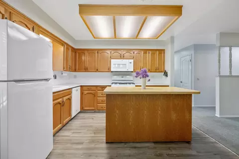 Kitchen - 508 S Francis Ave, Exeter, CA 93221 photo 3 of 3