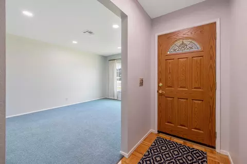 Entry Way - 508 S Francis Ave, Exeter, CA 93221 photo 1 of 3