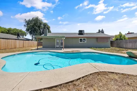 Exterior - 506 S Francis, Exeter, CA 93221 photo 8 of 13