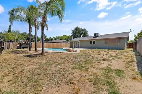 Exterior - 506 S Francis, Exeter, CA 93221 photo 6 of 13