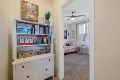 Entry Way - 2306 E Mesa Ct, Visalia, CA 93292 photo 4 of 10