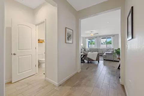 Entry Way - 2306 E Mesa Ct, Visalia, CA 93292 photo 6 of 10