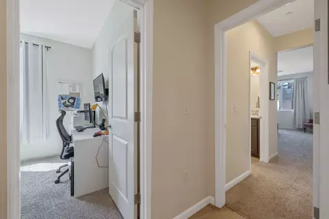 Entry Way - 2306 E Mesa Ct, Visalia, CA 93292 photo 9 of 10