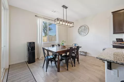 Dining - 2306 E Mesa Ct, Visalia, CA 93292 photo 1 of 3