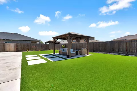 1386 Shoreside Dr, Madera, CA 93637 photo 28