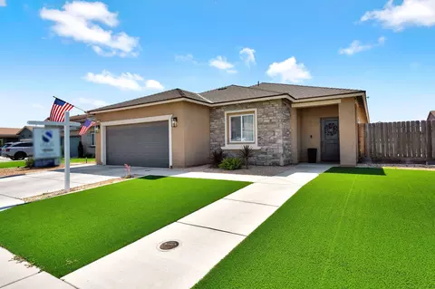 1386 Shoreside Dr, Madera, CA 93637 photo 2