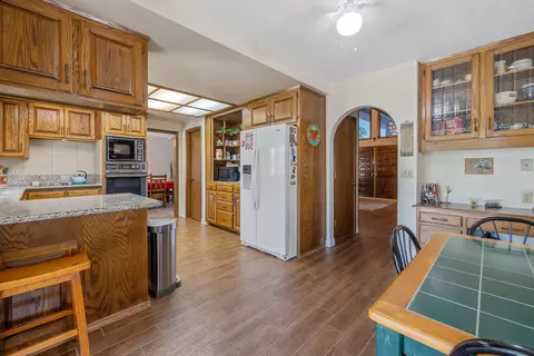 Kitchen - 723 W Pine St, Exeter, CA 93221 photo 1 of 3