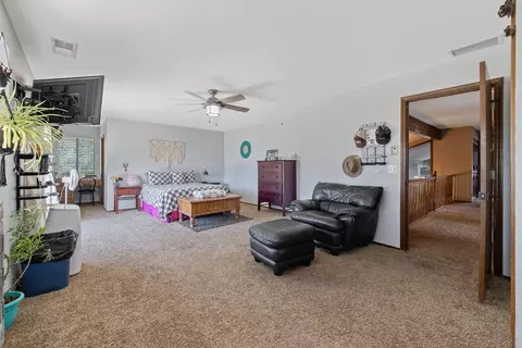 Bedroom - 723 W Pine St, Exeter, CA 93221 photo 6 of 6