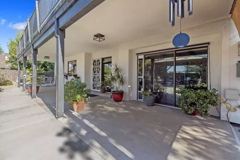 Exterior - 723 W Pine St, Exeter, CA 93221 photo 8 of 15