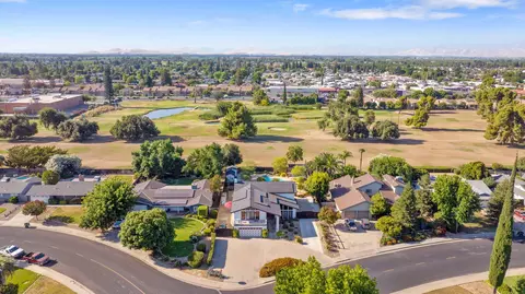 View/Area - 723 W Pine St, Exeter, CA 93221 photo 1 of 5