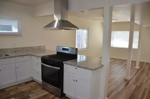 Other - 648 B St, Lemoore, CA 93245 photo 2 of 7