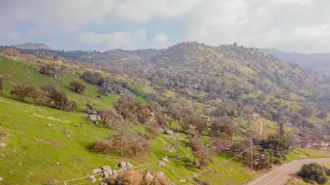 38938 Pepperweed Rd, Yokuts Valley, CA 93675
