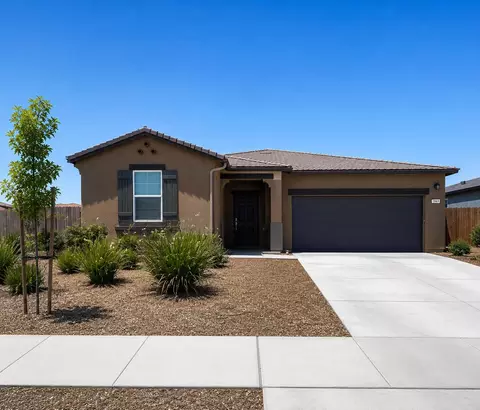 1869 W Graham St, Hanford, CA 93230