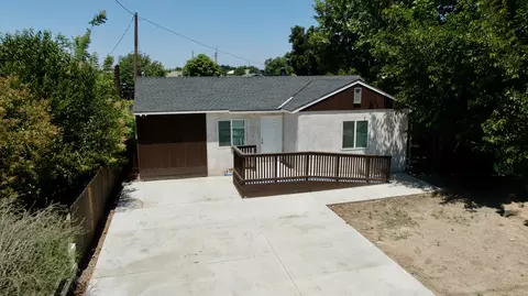 1012 E Mineral King Ave, Visalia, CA 93292