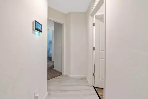 Entry Way - 2149 E Delta Ct, Visalia, CA 93292 photo 10 of 10