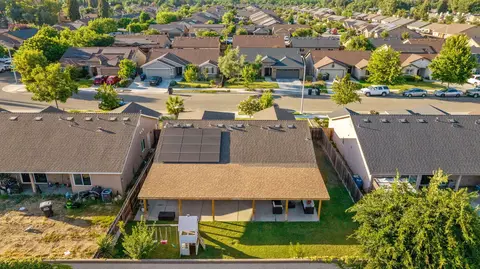 View/Area - 2149 E Delta Ct, Visalia, CA 93292 photo 2 of 3