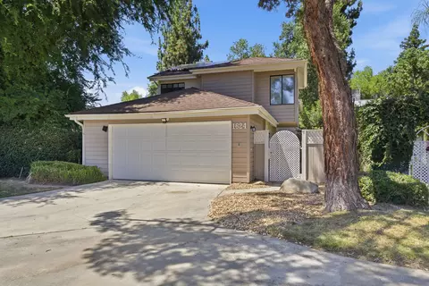 Exterior - 1624 E Castleview Dr, Visalia, CA 93292 photo 1 of 10