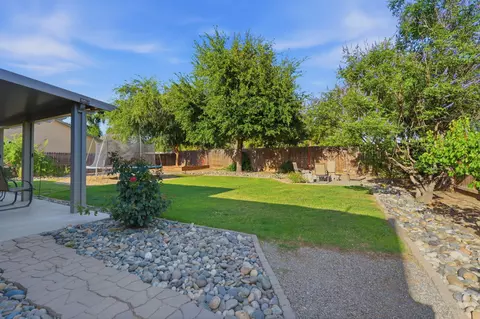 Exterior - 1078 Geneva Dr, Lemoore, CA 93245 photo 12 of 14