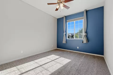 Bedroom - 1078 Geneva Dr, Lemoore, CA 93245 photo 5 of 5