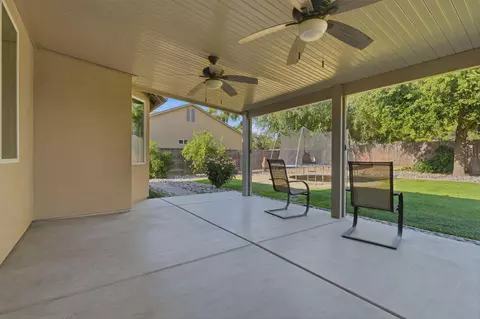 Exterior - 1078 Geneva Dr, Lemoore, CA 93245 photo 6 of 14