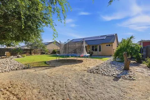 Exterior - 1078 Geneva Dr, Lemoore, CA 93245 photo 9 of 14