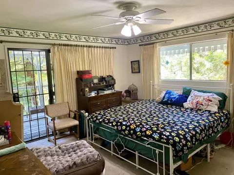Bedroom - 1207 Pine Haven Ct, Springville, CA 93265 photo 1 of 2