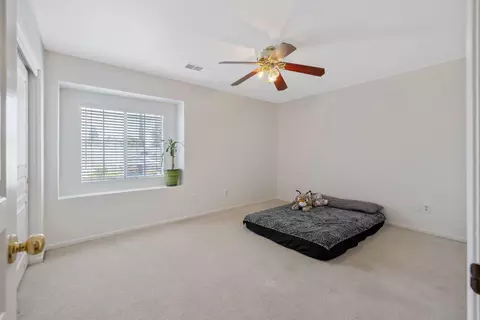 Bedroom - 1156 Joy Ct, Exeter, CA 93221 photo 2 of 5