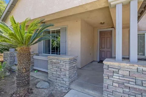 Exterior - 1156 Joy Ct, Exeter, CA 93221 photo 3 of 15