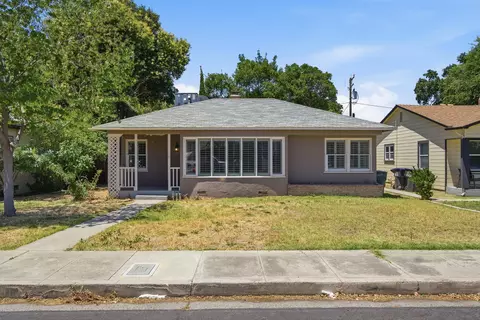 711 S Sowell St, Visalia, CA 93277
