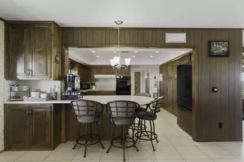 Kitchen - 4015 Road 256, Ducor, CA 93218 photo 2 of 6