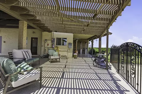 Exterior - 4015 Road 256, Ducor, CA 93218 photo 8 of 25