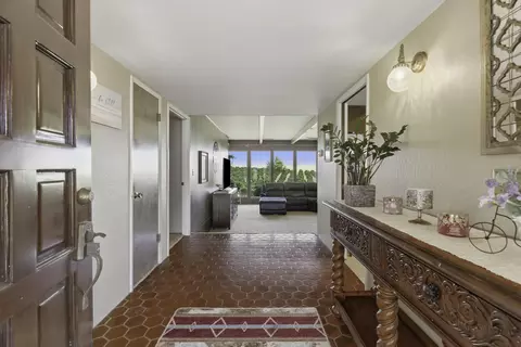 Entry Way - 4015 Road 256, Ducor, CA 93218 photo 2 of 2
