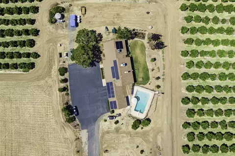 View/Area - 4015 Road 256, Ducor, CA 93218 photo 4 of 4