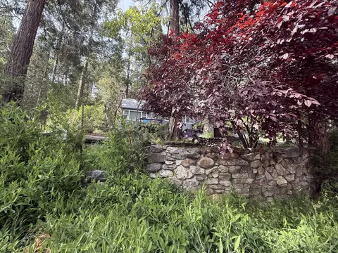 Exterior - 1883 James Dr, Springville, CA 93265 photo 16 of 16