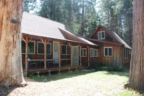Exterior - 496 Trails End, Springville, CA 93265 photo 2 of 10