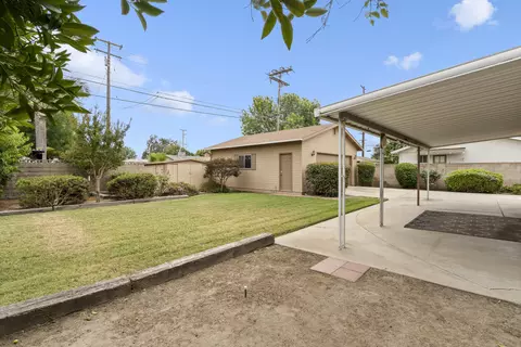 Exterior - 131 E Gail Ave, Tulare, CA 93274 photo 10 of 13