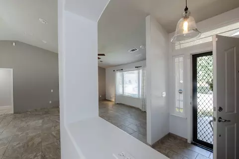 Entry Way - 1809 Evergreen Ct, Visalia, CA 93292 photo 1 of 3