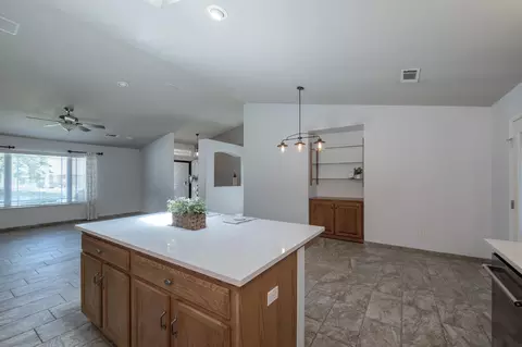 Other - 1809 Evergreen Ct, Visalia, CA 93292 photo 3 of 8