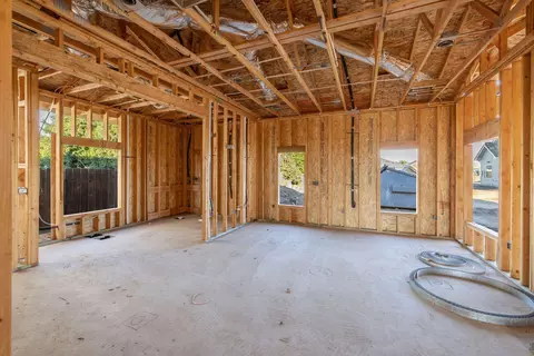 Other - 4250 S Silvervale St, Visalia, CA 93277 photo 3 of 6