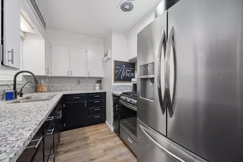 Kitchen - 119 Bryant Ct, Exeter, CA 93221 photo 3 of 5