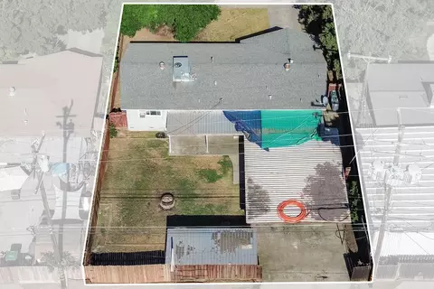 View/Area - 119 Bryant Ct, Exeter, CA 93221 photo 4 of 5