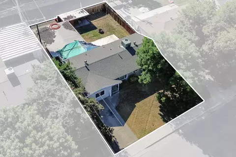 View/Area - 119 Bryant Ct, Exeter, CA 93221 photo 3 of 5