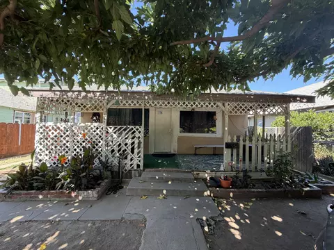 467 N Elmwood, Lindsay, CA 93247