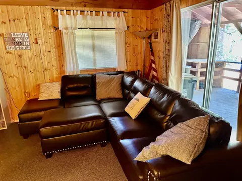 Living - 498 Brook Dr, Springville, CA 93265 photo 3 of 3
