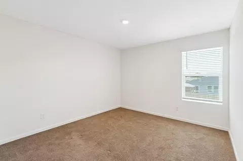 Bedroom - 935 E Cameron Ave, Visalia, CA 93292 photo 8 of 9