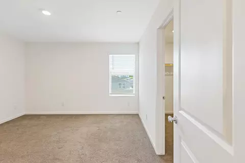 Bedroom - 935 E Cameron Ave, Visalia, CA 93292 photo 5 of 9