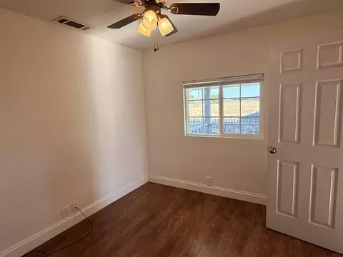 Bedroom - 103 E Firebaugh Ave, Exeter, CA 93221 photo 2 of 6